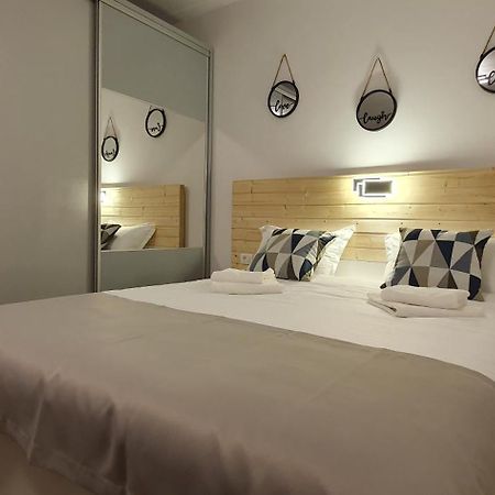 Confort Studio 1 City Center Bukarest Eksteriør billede